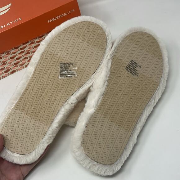 NIB Fabletics Snug Strap Oats Slip On Slippers Women's 7 - Picture 5 of 8
